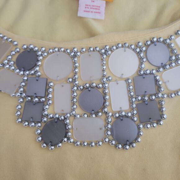 Ruby Road Women 1X Mid Sleeve Classic Style Shiny Embellishments with Gold Beads - Picture 4 of 11